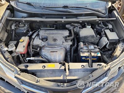 Zdjęcie 11 z 12 samochodu: 2015 TOYOTA RAV4 LE VIN:2T3BFREV4FW394042 - miniatura