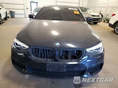 Piąte zdjęcie samochodu w środku: 2019 BMW 530E VIN:WBAJA9C53KB399245 - miniatura