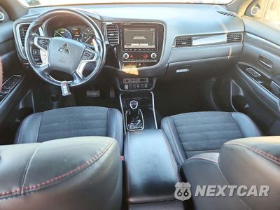Zdjęcie 8 z 14 samochodu: 2021 MITSUBISHI OUTLANDER FE VIN:JA4J2VA79MZ000792 - miniatura