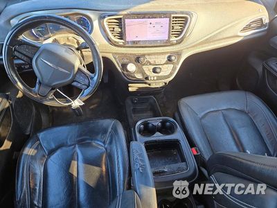 Zdjęcie 8 z 13 samochodu: 2022 CHRYSLER PACIFICA HYBRID TOURING L VIN:2C4RC1L77NR134935 - miniatura