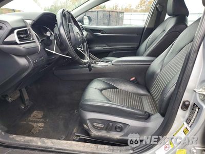 Zdjęcie 7 z 12 samochodu: 2018 TOYOTA CAMRY SE VIN:4T1B11HK3JU617240 - miniatura