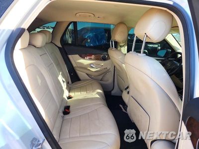Zdjęcie 11 z 13 samochodu: 2016 MERCEDES-BENZ GLC 300 VIN:WDC0G4JB3GF097618 - miniatura