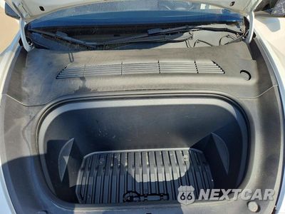 Zdjęcie 12 z 13 samochodu: 2022 TESLA MODEL Y VIN:7SAYGAEE8NF382301 - miniatura