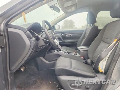 Zdjęcie 7 z 13 samochodu: 2018 NISSAN ROGUE SV VIN:KNMAT2MT4JP520433 - miniatura