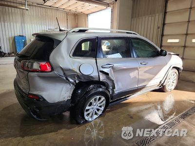 Trzecie zdjęcie samochodu z tyłu: 2019 JEEP CHEROKEE LATITUDE VIN:1C4PJMCB6KD311816 - miniatura
