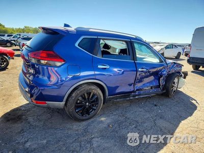 Trzecie zdjęcie samochodu z tyłu: 2017 NISSAN ROGUE SV VIN:KNMAT2MVXHP556767 - miniatura