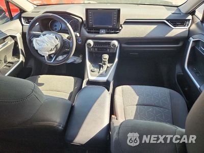 Zdjęcie 8 z 13 samochodu: 2020 TOYOTA RAV4 HYBRID XLE VIN:2T3RWRFV2LW099904 - miniatura