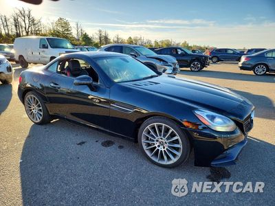 Czwarte zdjęcie samochodu z boku: 2019 MERCEDES-BENZ SLC 300 VIN:WDDPK3JA5KF157319 - miniatura