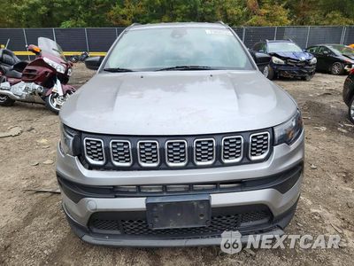 Piąte zdjęcie samochodu w środku: 2022 JEEP COMPASS LATITUDE VIN:3C4NJCBB8NT155778 - miniatura