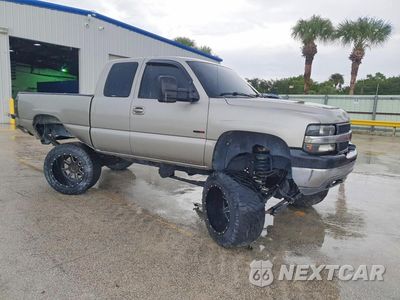 Czwarte zdjęcie samochodu z boku: 2001 CHEVROLET SILVERADO K2500 HEAVY DUTY VIN:1GCHK29171E335278 - miniatura