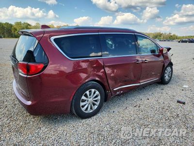 Trzecie zdjęcie samochodu z tyłu: 2019 CHRYSLER PACIFICA TOURING L VIN:2C4RC1BG2KR537511 - miniatura