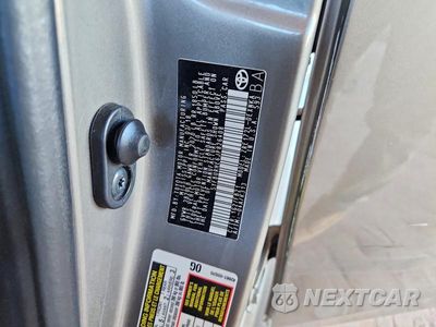Zdjęcie 13 z 13 samochodu: 2018 TOYOTA COROLLA LE VIN:5YFBURHE6JP826408 - miniatura