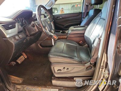 Zdjęcie 7 z 13 samochodu: 2015 CHEVROLET SUBURBAN K1500 LT VIN:1GNSKJKC9FR739377 - miniatura