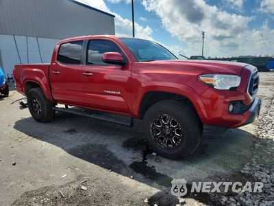 Czwarte zdjęcie samochodu z boku: 2020 TOYOTA TACOMA SR5 V6 VIN:3TMAZ5CN3LM129611 - miniatura