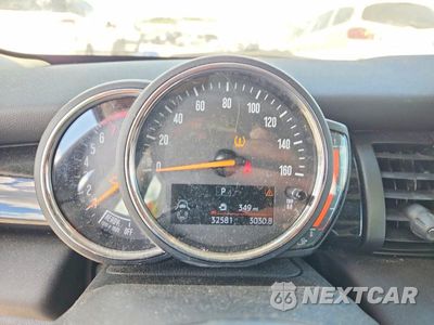 Zdjęcie 9 z 12 samochodu: 2021 MINI COOPER VIN:WMWXR3C01M2N55032 - miniatura