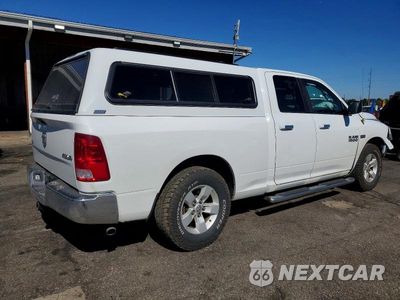 Trzecie zdjęcie samochodu z tyłu: 2016 RAM 1500 SLT VIN:1C6RR7GT8GS228274 - miniatura