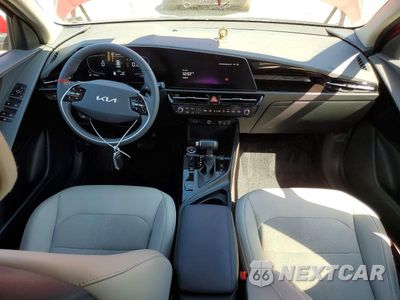 Zdjęcie 8 z 13 samochodu: 2025 KIA NIRO EX VIN:KNDCR3LE6S5246097 - miniatura