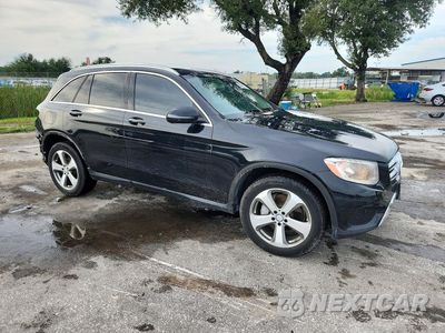 Czwarte zdjęcie samochodu z boku: 2017 MERCEDES-BENZ GLC 300 VIN:WDC0G4JB6HF193809 - miniatura