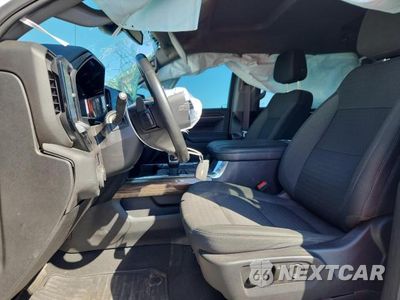 Zdjęcie 7 z 12 samochodu: 2024 CHEVROLET SILVERADO K1500 RST VIN:1GCUDEE89RZ295593 - miniatura