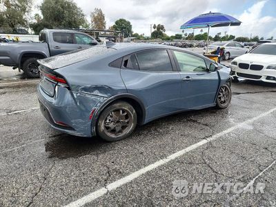 Trzecie zdjęcie samochodu z tyłu: 2023 TOYOTA PRIUS LE VIN:JTDACAAU6P3000533 - miniatura
