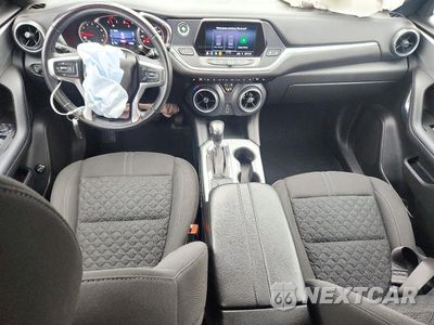 Zdjęcie 8 z 13 samochodu: 2020 CHEVROLET BLAZER 2LT VIN:3GNKBCRS9LS612582 - miniatura