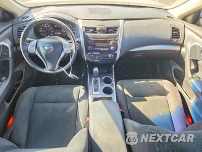 Zdjęcie 8 z 12 samochodu: 2014 NISSAN ALTIMA 2.5 S VIN:1N4AL3AP6EN335272 - miniatura