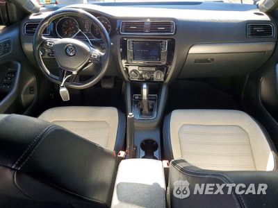 Zdjęcie 8 z 12 samochodu: 2016 VOLKSWAGEN JETTA SPORT VIN:3VWD17AJ0GM304528 - miniatura