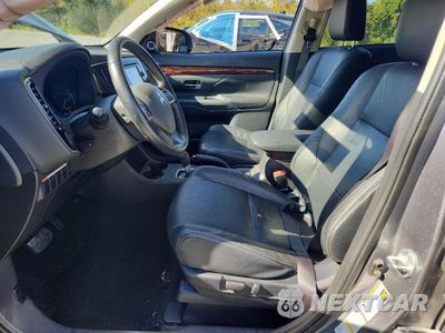 Zdjęcie 7 z 13 samochodu: 2014 MITSUBISHI OUTLANDER SE VIN:JA4AZ3A33EZ009132 - miniatura