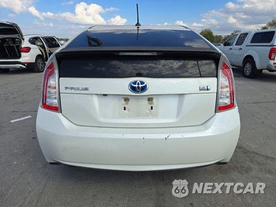 Zdjęcie 6 z 12 samochodu: 2014 TOYOTA PRIUS FIVE VIN:JTDKN3DU0E1838393 - miniatura