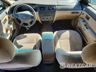 Zdjęcie 8 z 12 samochodu: 2002 FORD TAURUS SE VIN:1FAFP53U42A119626 - miniatura