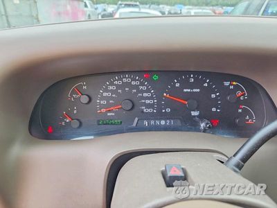 Zdjęcie 9 z 12 samochodu: 2002 FORD F250 SUPER DUTY VIN:1FTNW20S32EB91081 - miniatura