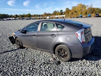 Drugie zdjęcie samochodu z przodu: 2015 TOYOTA PRIUS FOUR VIN:JTDKN3DU1F0402840 - miniatura
