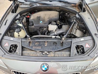 Zdjęcie 11 z 12 samochodu: 2014 BMW 528 XI VIN:WBA5A7C53ED612256 - miniatura
