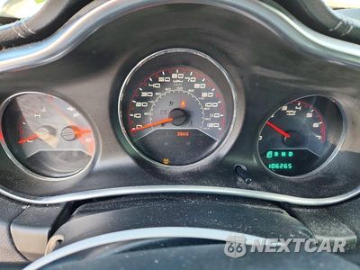 Zdjęcie 9 z 13 samochodu: 2013 DODGE AVENGER SE VIN:1C3CDZAG3DN769588 - miniatura