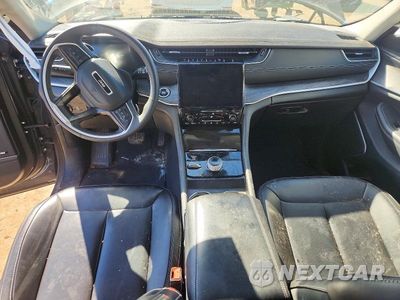 Zdjęcie 8 z 12 samochodu: 2023 JEEP GRAND CHEROKEE LIMITED VIN:1C4RJHBGXPC621509 - miniatura