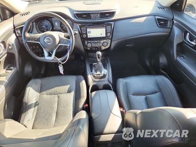 Zdjęcie 8 z 12 samochodu: 2017 NISSAN ROGUE S VIN:JN8AT2MV5HW024188 - miniatura