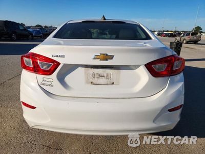 Zdjęcie 6 z 12 samochodu: 2017 CHEVROLET CRUZE LS VIN:1G1BC5SM7H7111136 - miniatura