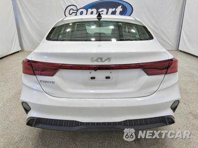 Zdjęcie 6 z 13 samochodu: 2024 KIA FORTE LXS VIN:3KPF24AD2RE733104 - miniatura