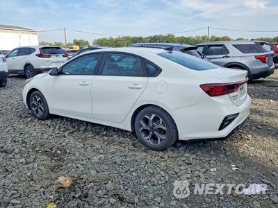 Drugie zdjęcie samochodu z przodu: 2021 KIA FORTE LXS VIN:3KPF24AD7ME284589 - miniatura