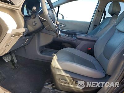 Zdjęcie 7 z 13 samochodu: 2024 TOYOTA SIENNA LIMITED 7-PASSENGER VIN:5TDZRKEC7RS205224 - miniatura