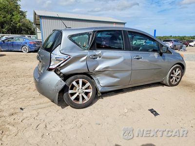 Trzecie zdjęcie samochodu z tyłu: 2015 NISSAN VERSA NOTE SL VIN:3N1CE2CP4FL360504 - miniatura