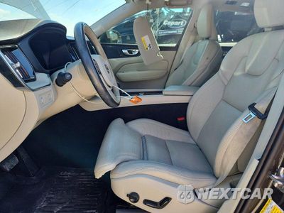 Zdjęcie 7 z 13 samochodu: 2021 VOLVO XC60 T5 INSCRIPTION VIN:YV4102DL9M1885946 - miniatura