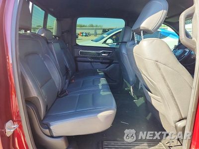 Zdjęcie 10 z 12 samochodu: 2019 RAM 1500 BIG HORN/LONE STAR VIN:1C6RREFT5KN745688 - miniatura