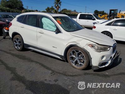 Czwarte zdjęcie samochodu z boku: 2016 BMW X1 XDRIVE28I VIN:WBXHT3C35G5E47198 - miniatura