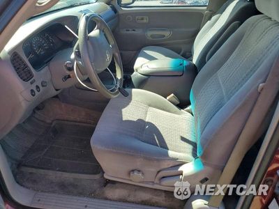 Zdjęcie 7 z 12 samochodu: 2004 TOYOTA TUNDRA SR5 VIN:5TBRT34154S450256 - miniatura