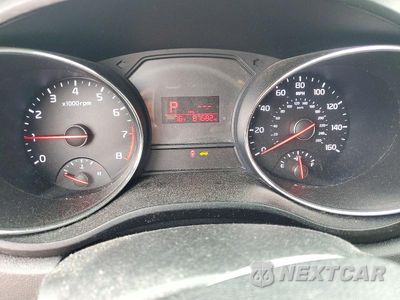 Zdjęcie 9 z 13 samochodu: 2016 KIA SEDONA LX VIN:KNDMB5C14G6115320 - miniatura