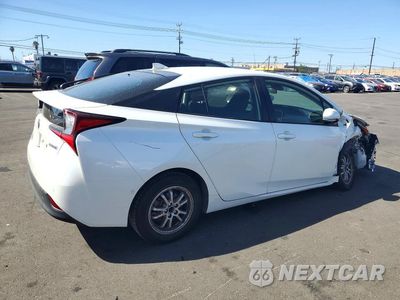 Trzecie zdjęcie samochodu z tyłu: 2019 TOYOTA PRIUS LE VIN:JTDKARFU5K3079350 - miniatura