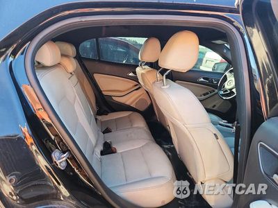 Zdjęcie 10 z 12 samochodu: 2020 MERCEDES-BENZ GLA 250 VIN:W1NTG4EB4LU030456 - miniatura