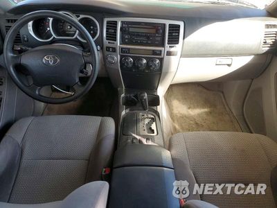 Zdjęcie 8 z 13 samochodu: 2005 TOYOTA 4RUNNER SR5 VIN:JTEBU14R450072978 - miniatura