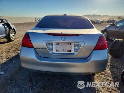 Zdjęcie 6 z 14 samochodu: 2006 HONDA ACCORD EX VIN:JHMCM56886C006596 - miniatura